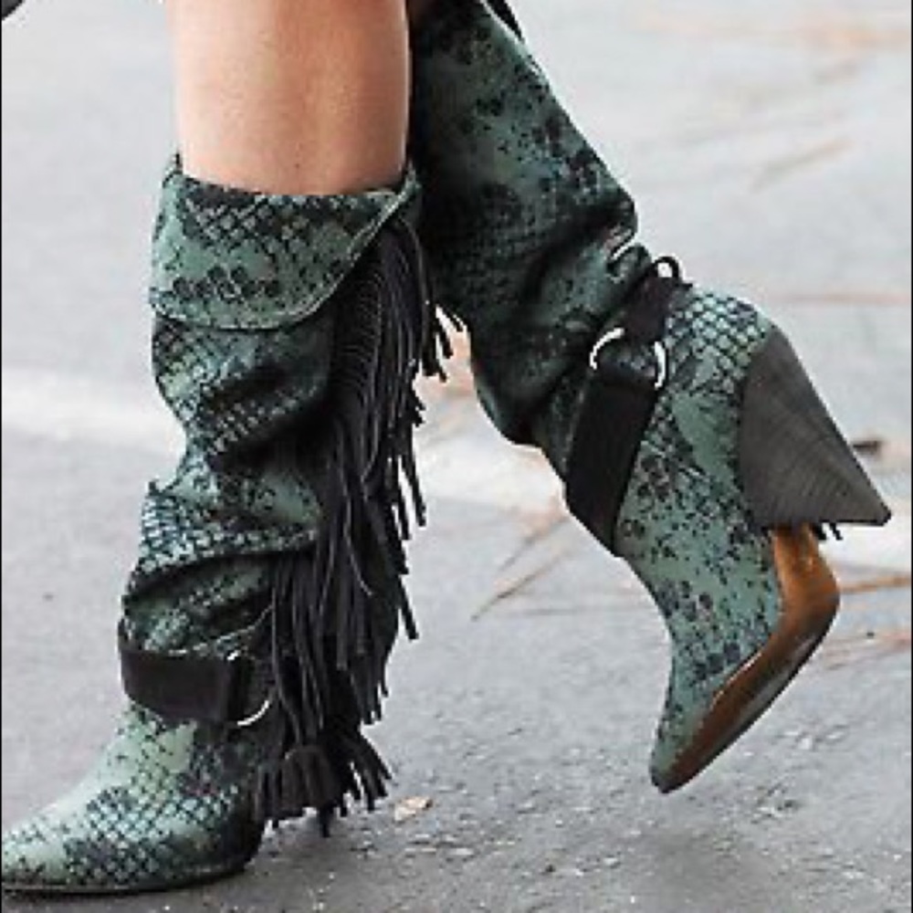 Isabella Marant animal print classic boot